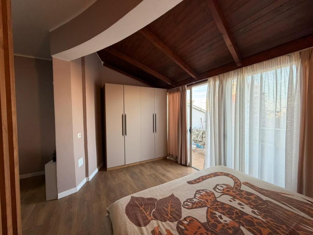 Vendesi in vendita 1+1