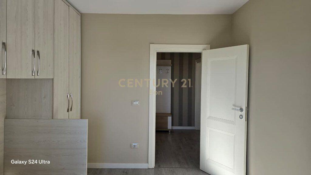 Apartament 2+1 në Qendër të Durrësit !