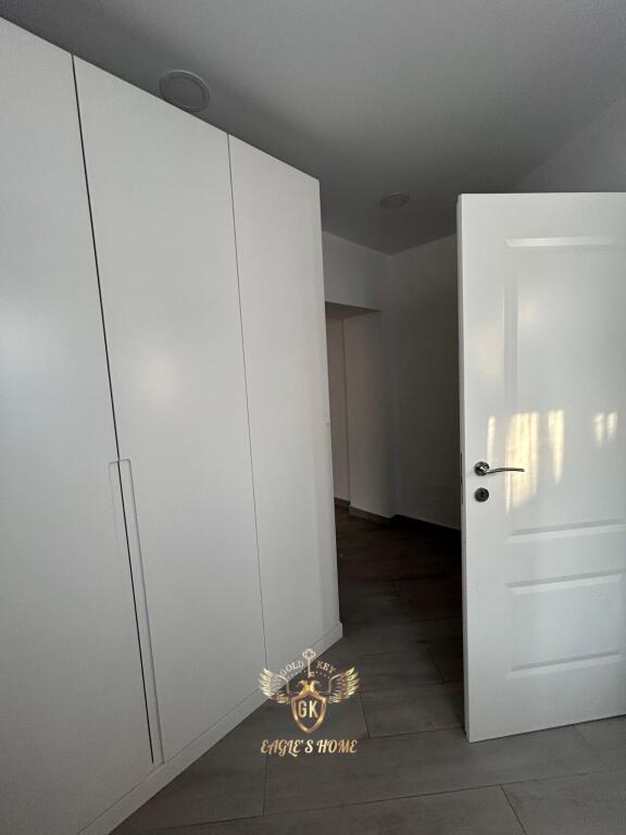 SHITET Super APARTAMENT  • 2+1+2 + Guzhine më vete + Garderobe • 12.000.000 leke ✅ 📍 Adresa: Vala Park,Stadiumi • Sipërfaqja: 98.5 m² neto ne certifik
