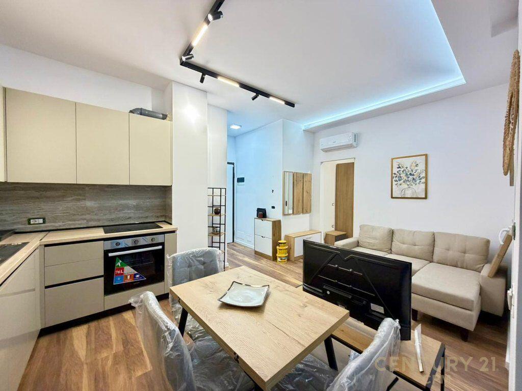 APPARTAMENTO 1+1 IN AFFITTO NEL COMUNE DI PARIGI!