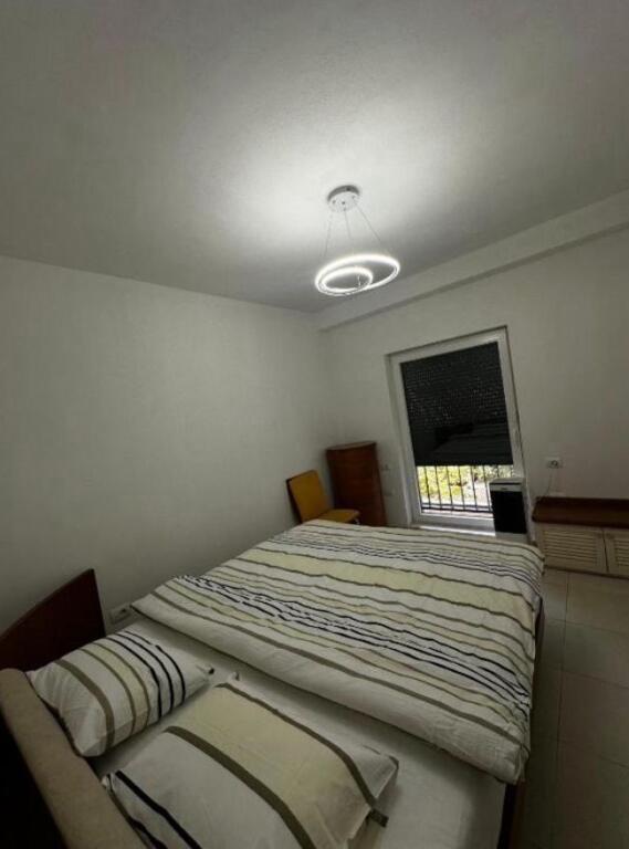 💥QIRA DHENIE APARTAMENT 2+1+2bllk + 2 wc 🚗🅿 PARKING . PAK I NEGOCIUSHEM NESE BEN PAGESA PER 1 VIT 🔥