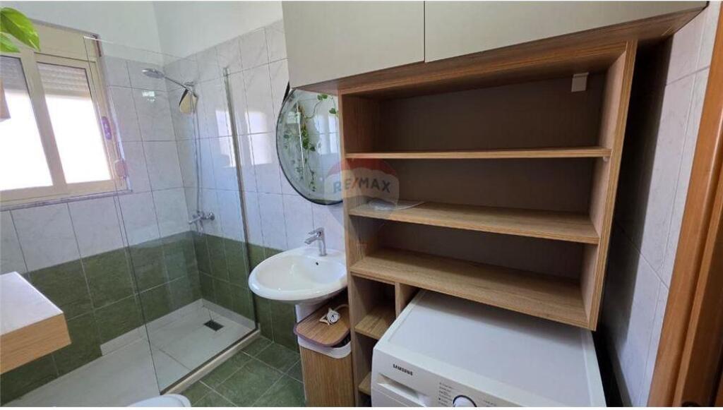 APARTAMENT 1+1 NË SHITJE