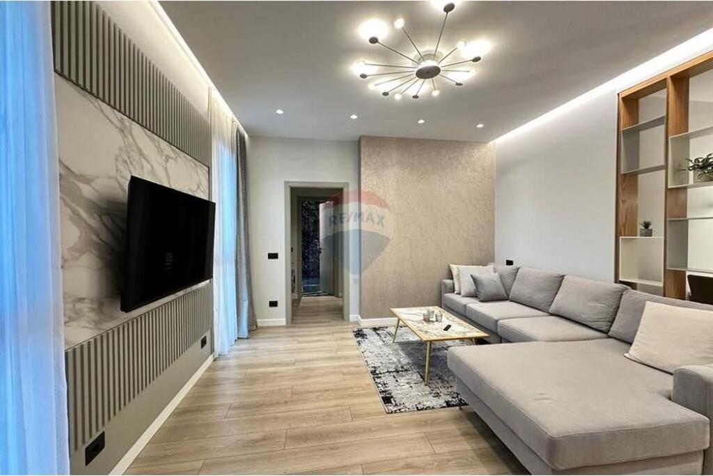 Apartment for rent 2+1+2 at Kosovareve Street