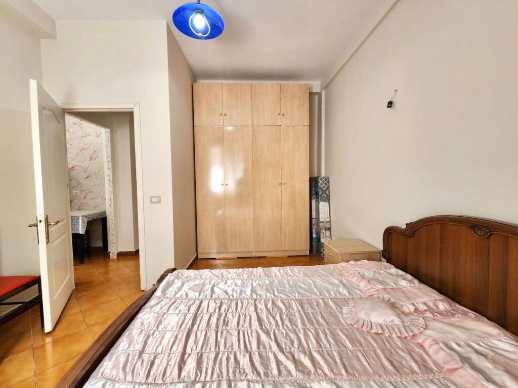 Ampio Apt 1+1 (vicino a Sofra e Ariut - Via Elbasanit, QS) || 35,000 ALL/Mese || Completato, Cucina Nuova *Pieno Sole