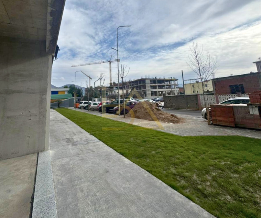 Shop for Sale – Kamëz, Tirana