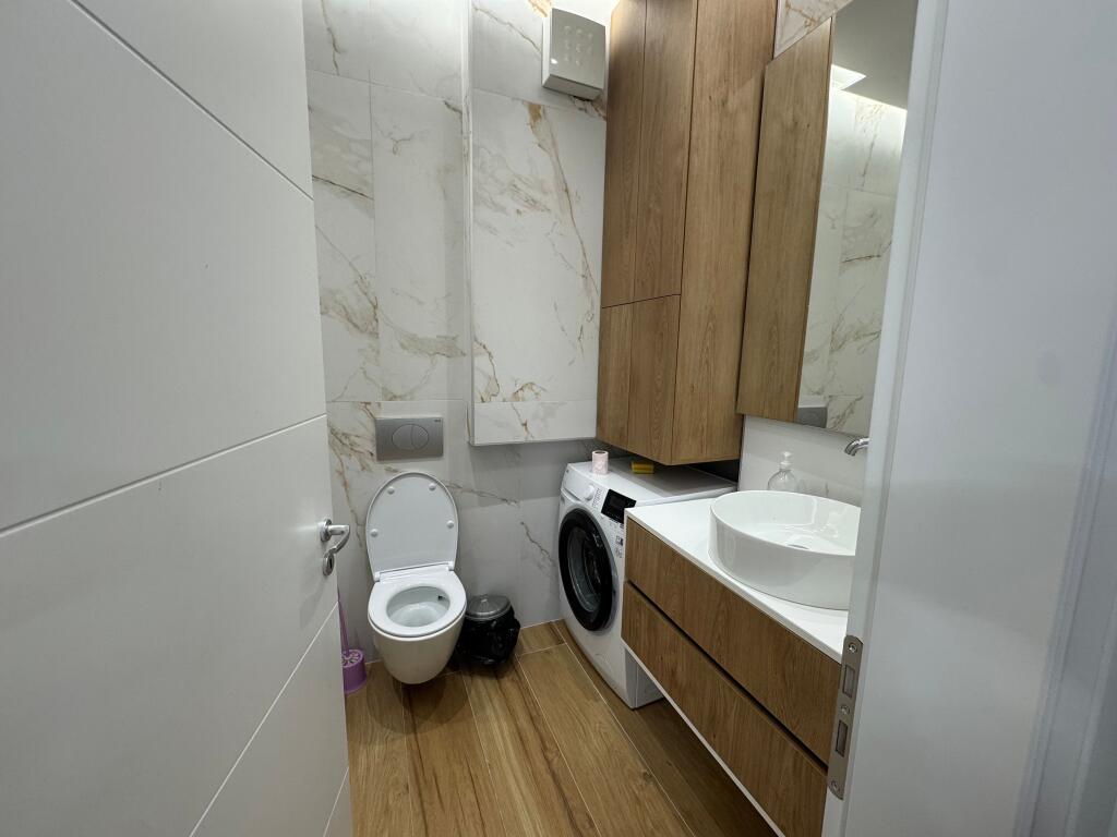 Apartament 1+1 me qira tek Ish Fusha e Aviacionit!