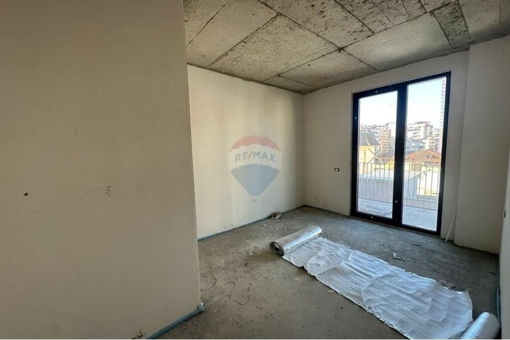 Apartament 2+1 , Stadiumi Dinamo