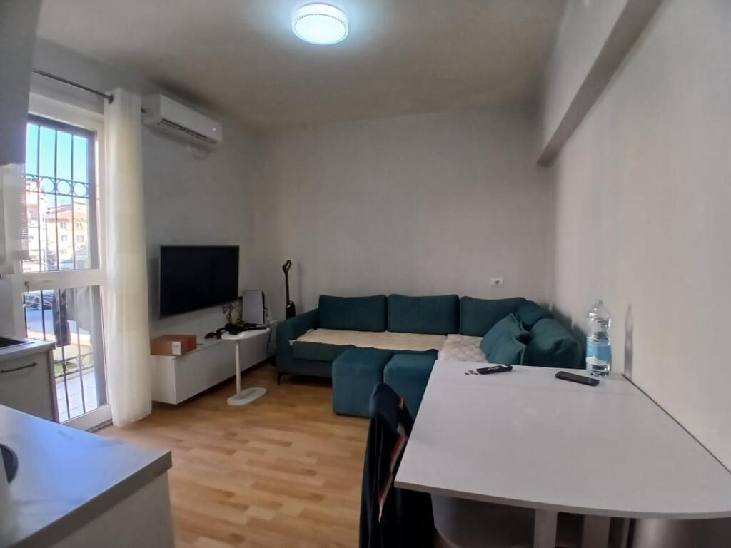 Appartamento 1+1+1 Balcone In Affitto