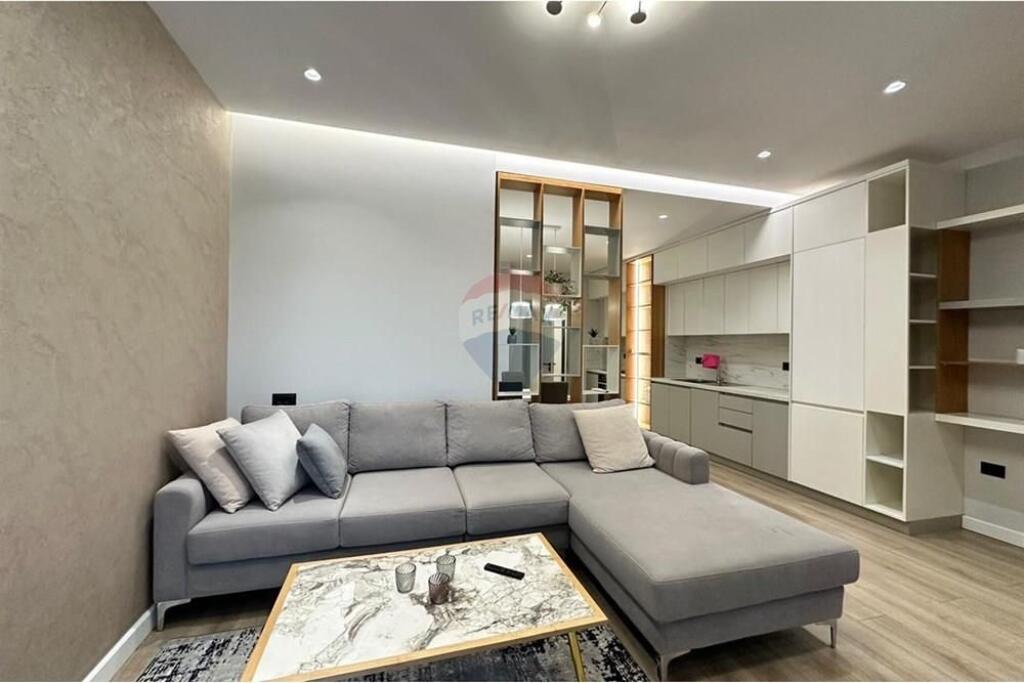 Apartment for rent 2+1+2 at Kosovareve Street