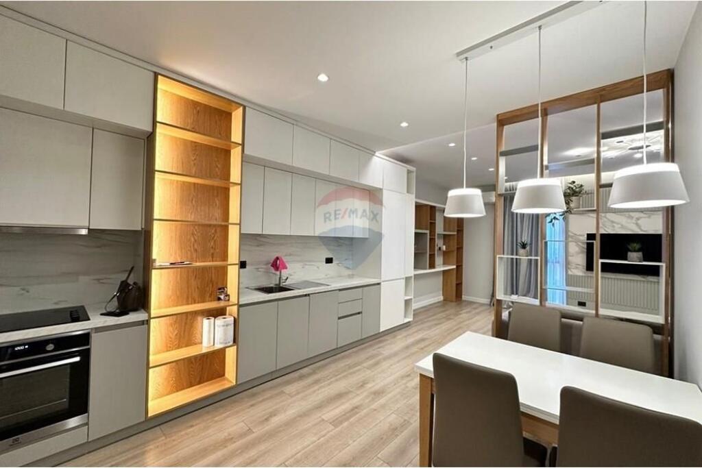 Apartment for rent 2+1+2 at Kosovareve Street