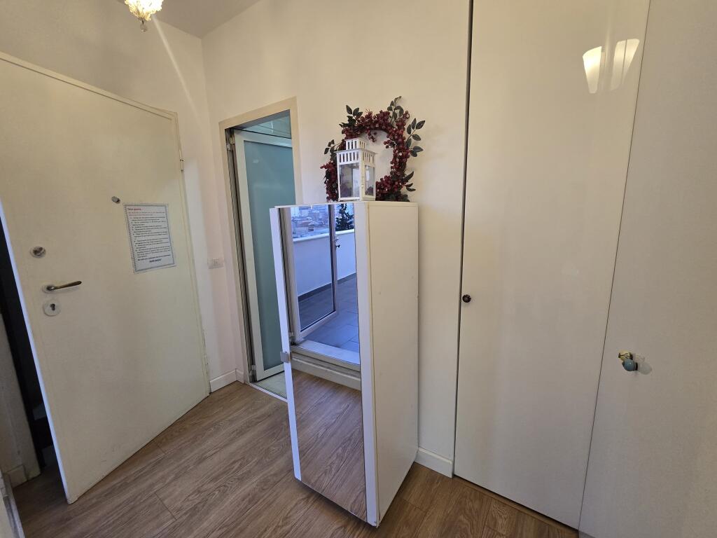 APARTAMENT PREMIUM ME QIRA | Myslym Shyri