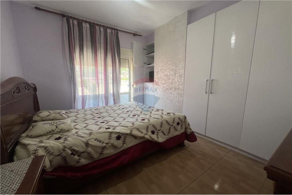 Apartament 2+1+2 për Shitje  Vlorë, Rruga Ali Demi 