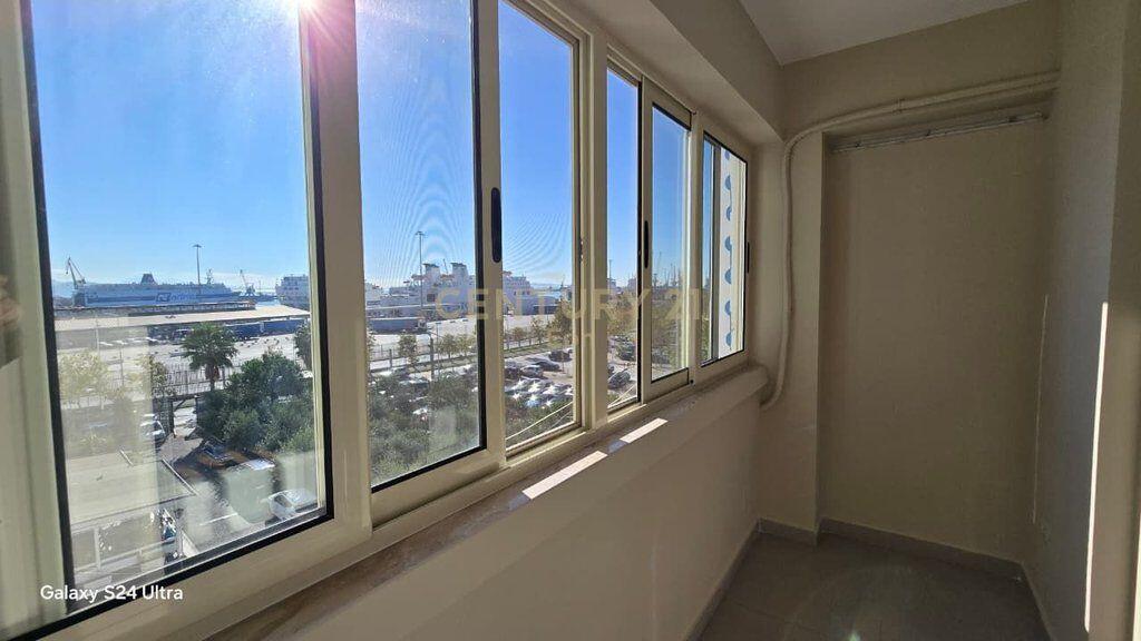 Apartament 2+1 në Qendër të Durrësit !