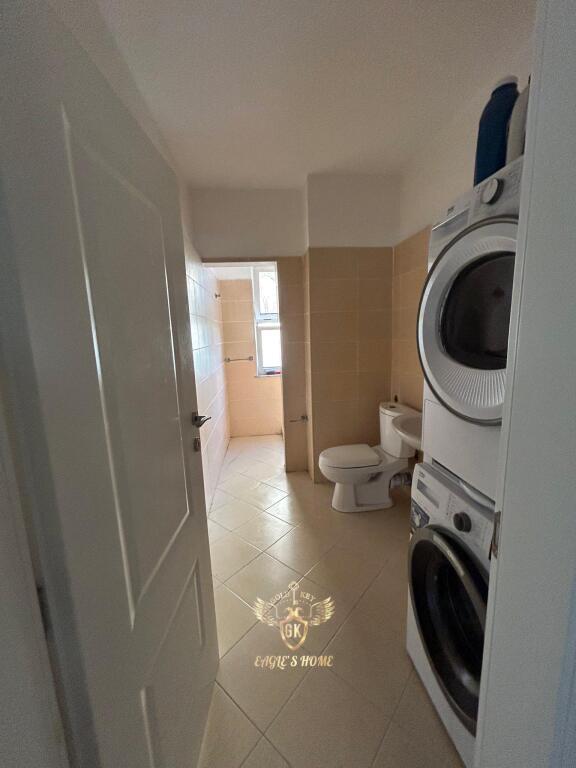 SHITET Super APARTAMENT  • 2+1+2 + Guzhine më vete + Garderobe • 12.000.000 leke ✅ 📍 Adresa: Vala Park,Stadiumi • Sipërfaqja: 98.5 m² neto ne certifik
