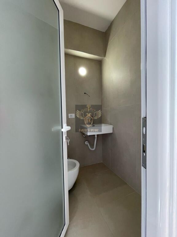 🏡 SHITET APARTAMENT 2+1+2 + BALLKON – PLAZH ILIRIA