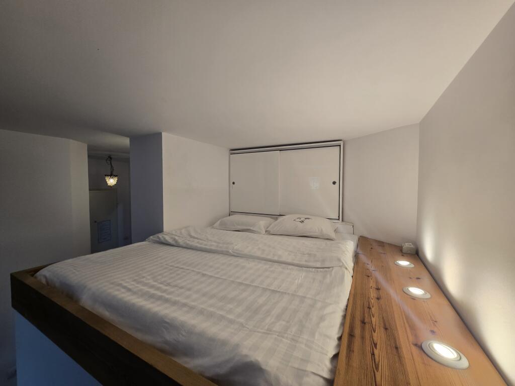 APARTAMENT PREMIUM ME QIRA | Myslym Shyri