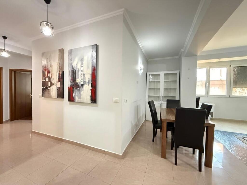 MYSLYM SHYRI, shesim apartament 3+1+2