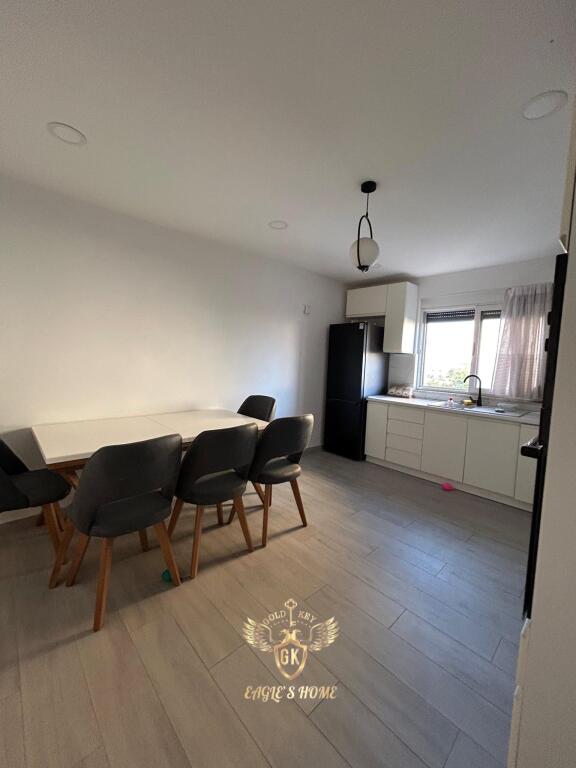 SHITET Super APARTAMENT  • 2+1+2 + Guzhine më vete + Garderobe • 12.000.000 leke ✅ 📍 Adresa: Vala Park,Stadiumi • Sipërfaqja: 98.5 m² neto ne certifik
