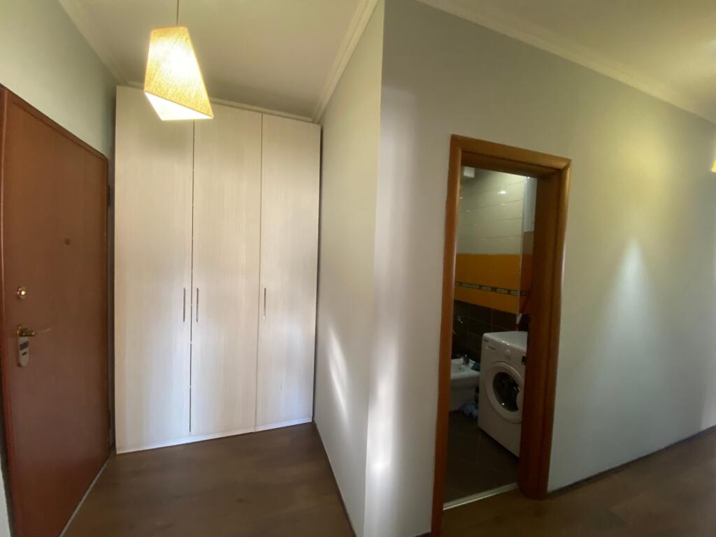 2+1,furnished at vila gold,800 thousand leke