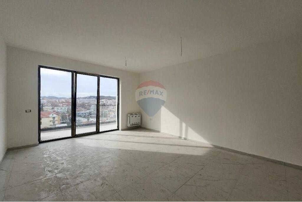 Apartament 1+1 per shitje te Casa Italia