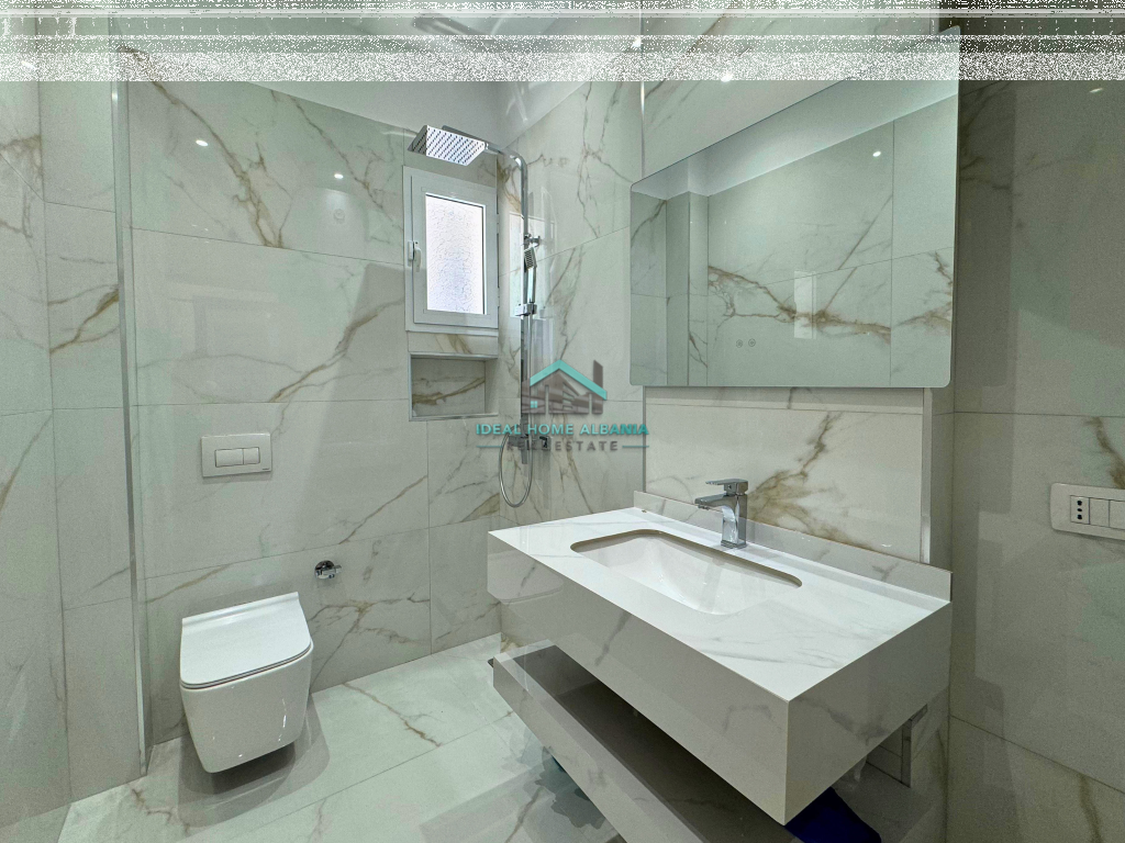 Apartament 1+1 në shitje me pamje nga deti