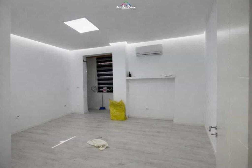 Office For Rent 2+1 Near The Ballet School (ID BZ2777) Tirana