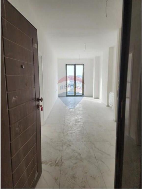 Apartment 1+1 for sale, Shqiponja Square