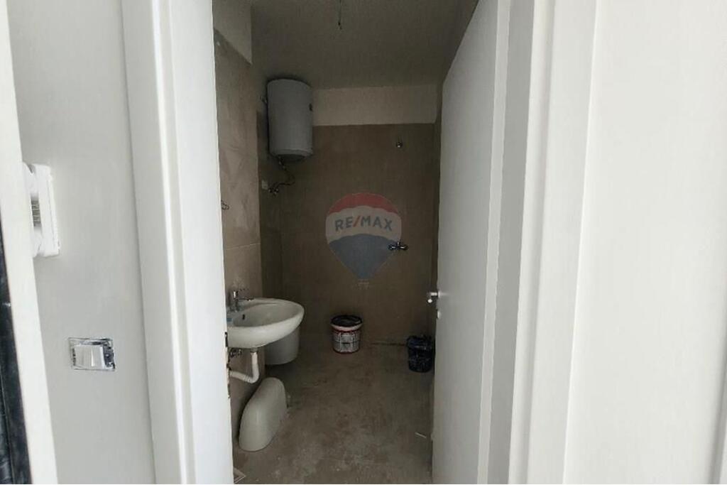 Apartment 1+1 for sale, Shqiponja Square