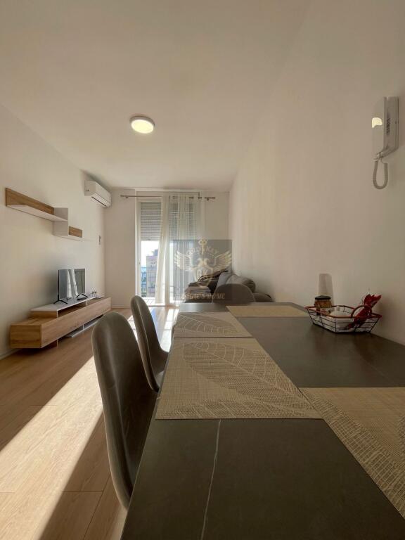 🏡 SHITET APARTAMENT 2+1+2 + BALLKON ME PAMJE DETI PLAZH ILIRIA