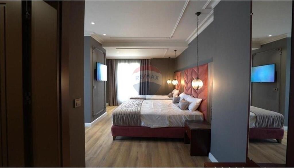 SUPER HOTEL PER SHITJE NE GOLEM, 180 M NGA DETI!