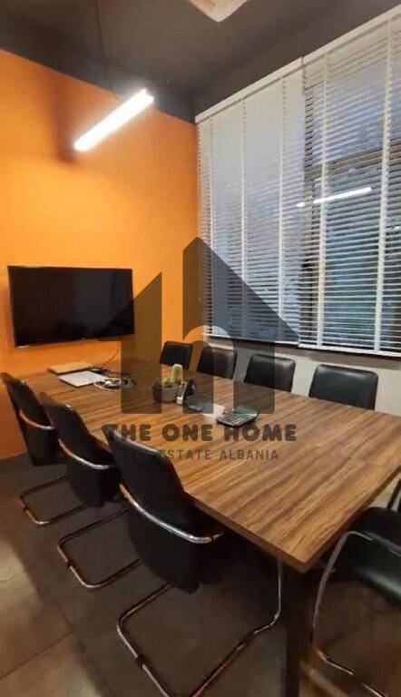 Zyre Ndarje Qera - Myslym Shyre . 50m2