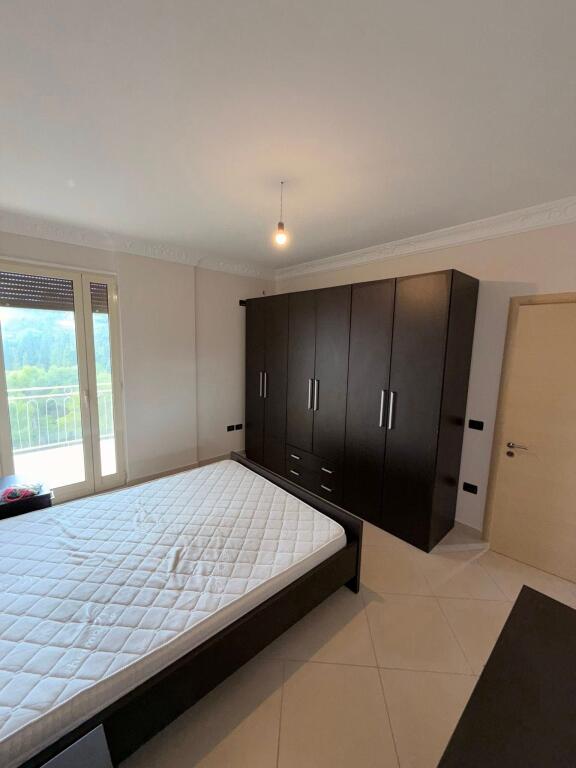 🏡 Qera 2+1 me 3 ballkone + Dhome ndihmse 📍VILA ZOGUT ,Durres  📲