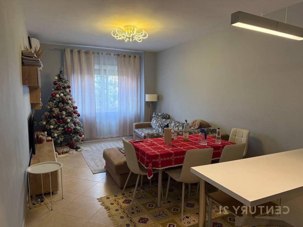 SHITET APARTAMENT 1+1, FRESKU!