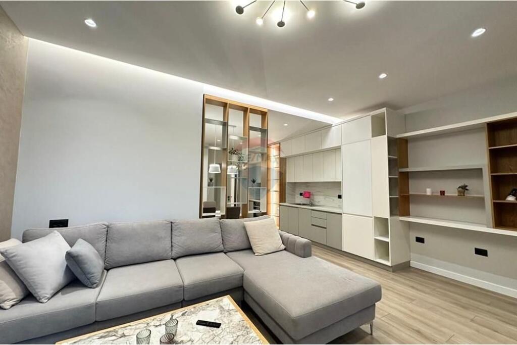 Apartment for rent 2+1+2 at Kosovareve Street