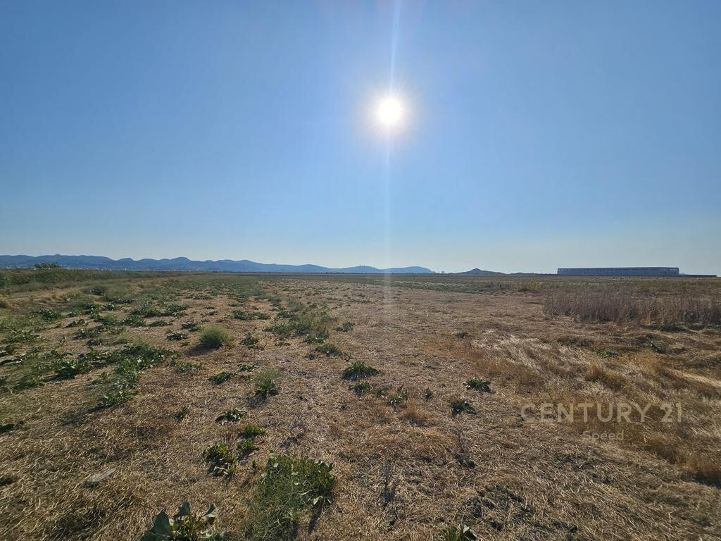 🌍 Toke për Shitje – pranë Portit të Ri, Durrës