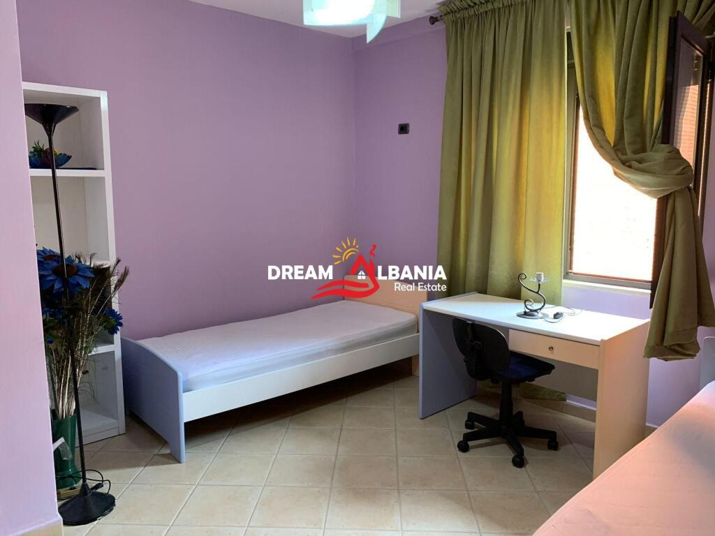 Jepet me qera apartament 2+1+2 me Post parkimi tek 9 -kateshet, Tirane (ID 42214979)