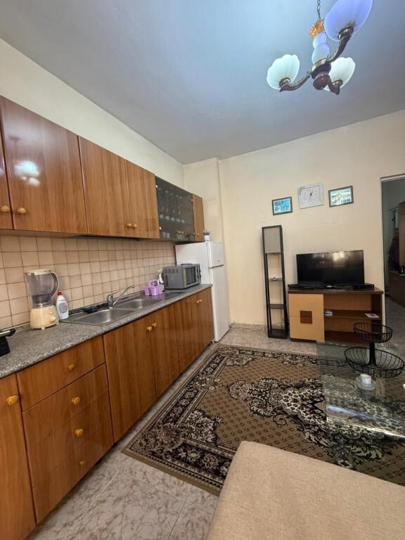 Apartament me qera 1+1 te Globe