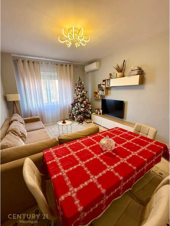 SHITET APARTAMENT 1+1, FRESKU!