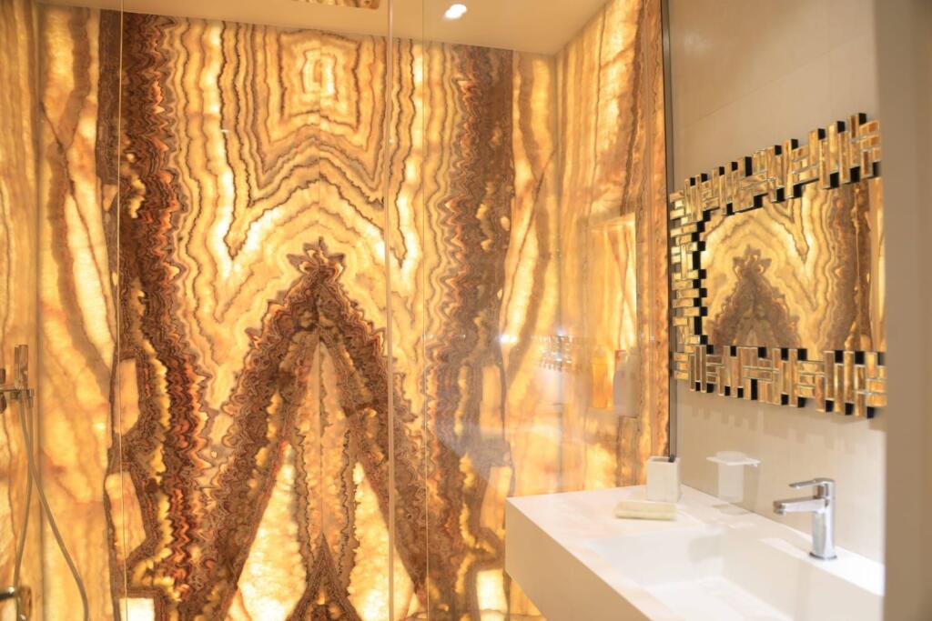 🏡 Jepet me qira apartament premium – Kopshti Botanik 💶 1.800 € / muaj