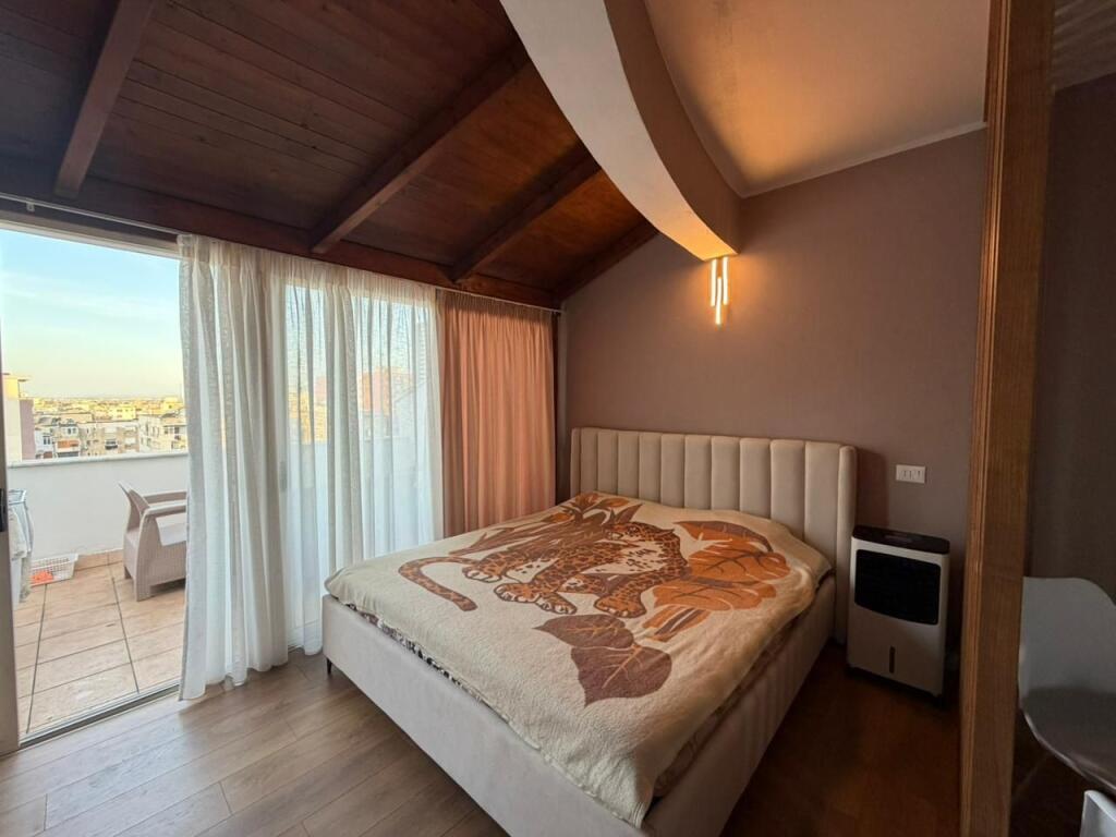 Vendesi in vendita 1+1