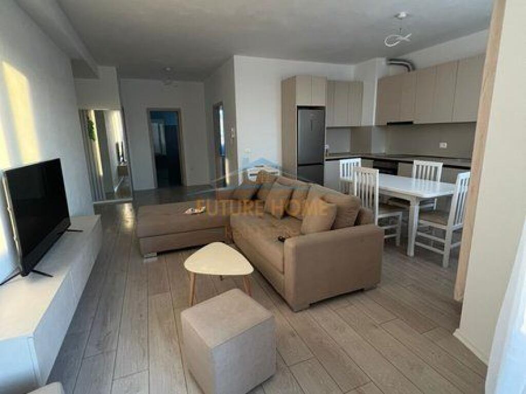 Affitto, Appartamento 2+1, Complesso River Residence, Tirana