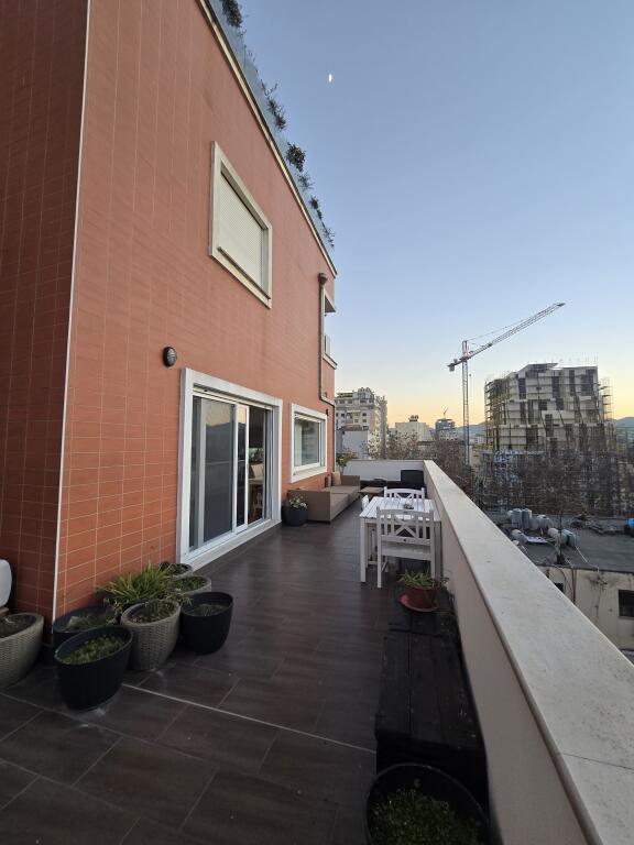 APARTAMENT PREMIUM ME QIRA | Myslym Shyri