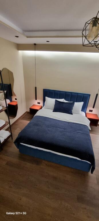 📍Rr. Haxhi Hysen Dalliu, prane Prokurorise se Tiranes Shitet garsoniere