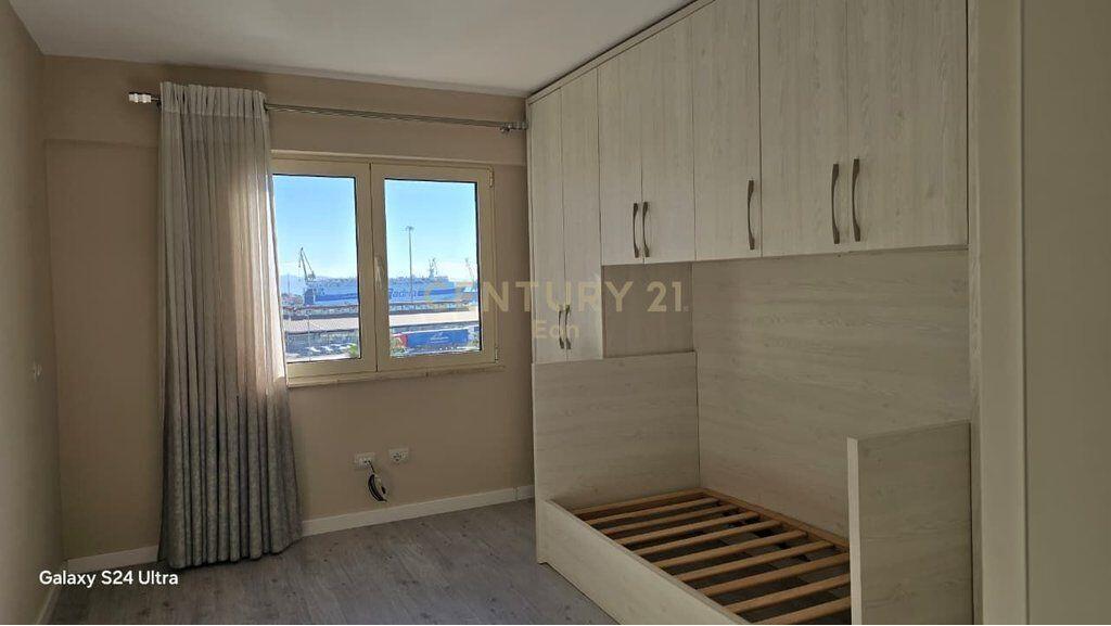 Apartament 2+1 në Qendër të Durrësit !