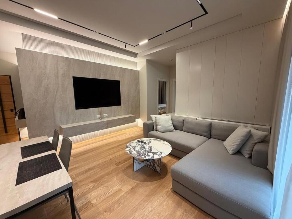 📍 VIA KOSOVAREVE, 🔺️ Vendiamo appartamento con garage 2+1+2 bagni