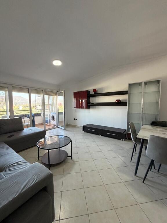 RENT APARTMENT 1+1 Kodra e diellit