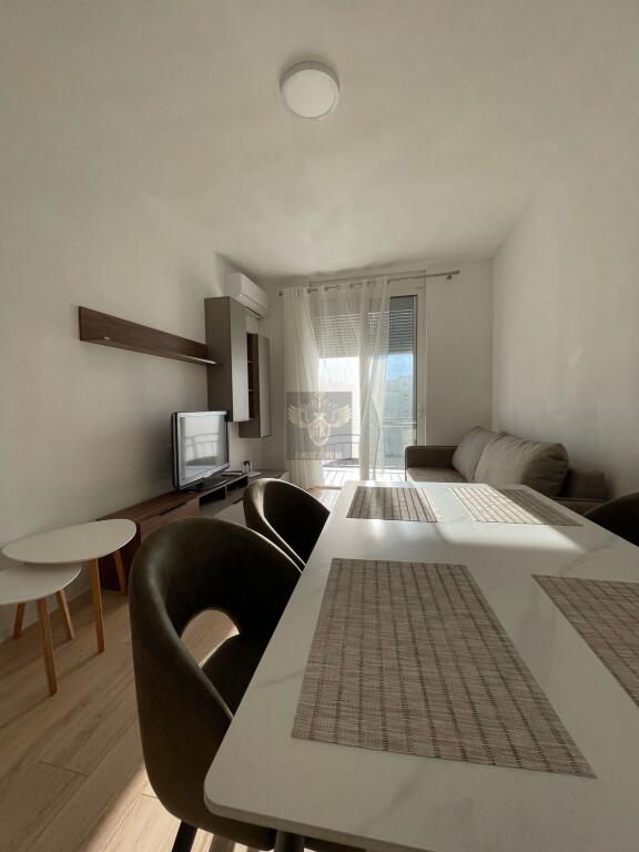 🏡 SHITET APARTAMENT 2+1+2 + BALLKON – PLAZH ILIRIA