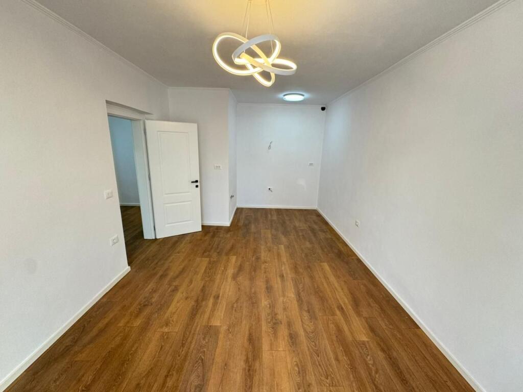 📣 VENDESI APPARTAMENTO 1+1 + DEPOSITO 📌 Via Congresso di Lushnja💶 Prezzo: 140.000 €