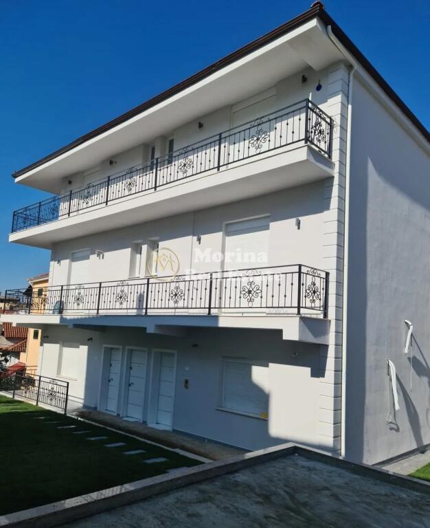 Qera | Apartament 1 + 1 | Shkozë | 400 €/muaj