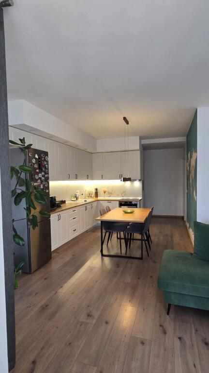 Apartament 1+1 me Qera📍Materniteti Ri, Brryli